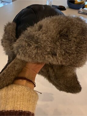 Wigan’s Real Fur & Leather Trapper Hat - Black & Gray size 59